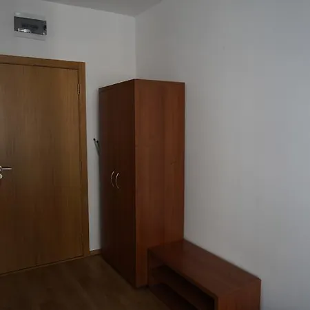 Sunny View Studio Apartamento *